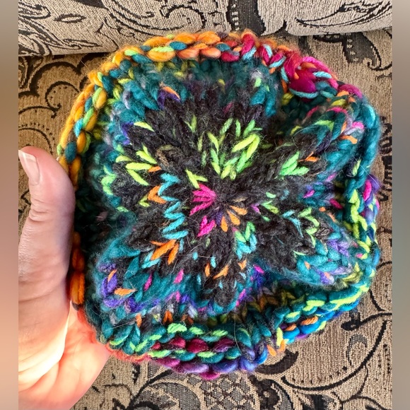 Hand Knit Chunky Beanie Malabrigo Rasta OOAK - Picture 17 of 17